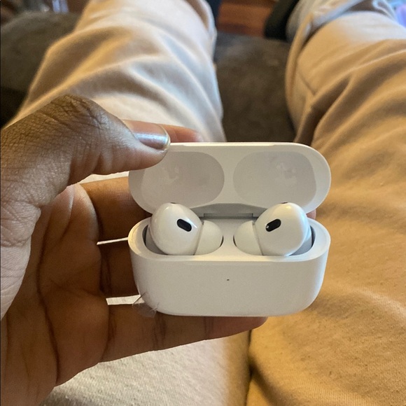 White Wireless Earbuds with Charging Case